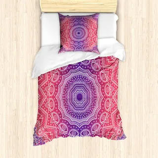 ABAKUHAUS Pink und lila Mantele, Myriad Realms, Milbensicher Allergiker geeignet mit Kissenbezügen, 135 cm x 200 cm - 80 x 80 cm, Violett-Pink - Rosa