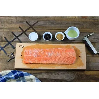 Massivholz-Grillplank, extra groß, leckes Lachs von der Originalrauchplatte. Perfekt für Fisch, Lachs und Fischfilet von der Grillplatte. Mit massivem, verstellbaren Edelstahlhalter.