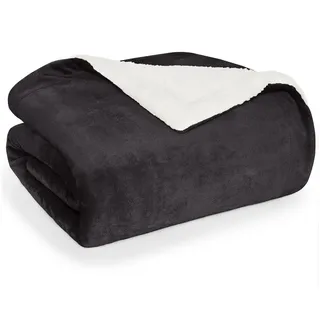 Blumtal Premium Sherpa Kuscheldecke flauschig 150x200 cm - Oeko-Tex zert. Sofa Decke mit Dicker Sherpa-Innenseite - super Flauschige Decke extra dick und wärmend - Plüschdecke - Anthrazit