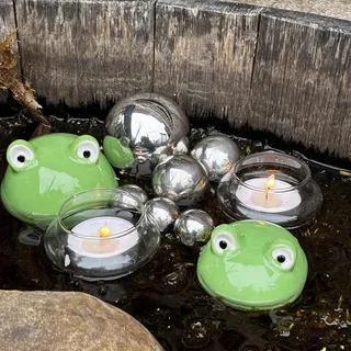 Storm's Gartenzaubereien Schwimmfrösche 2er Set mit Teelichtschalen und silbernen Schwimmkugeln - Teichkugeln Teichdeko