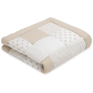 emma & noah Krabbeldecke Baby, 140x140 cm, Groß und Gepolstert, Bio-Baumwolle, Oeko-TEX Zertifiziert, Babydecke, Weiche Spieldecke & Laufgittereinlage für Jungen & Mädchen (Patchwork Essential Beige)