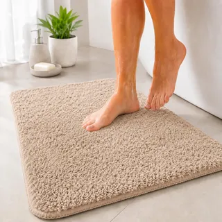 Floordirekt Badematte Sky - Badezimmerteppich - Weicher, dichter Hochflor - Rutschhemmend & Schnell trocknend - Geeignet für Fußbodenheizung - Eckig & Rund (70 x 120 cm, Beige)