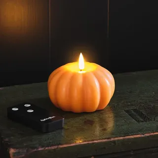 Lights4fun TruGlow® LED Kürbis Kerze mit Fernbedienung und Timer Orange batteriebetrieb Herbst Deko Orange Kürbis Halloween Deko 6cm