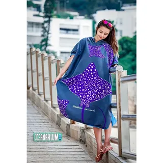 Oceanarium Eagle Ray Cloak Poncho - Dark Blue / Purple / White - One Size