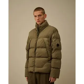 C.P. Company für Herren. 19CMOW239A005864G Nycra-R Daunenmantel mit Kapuze grün (XL), Lässig, Polyamid