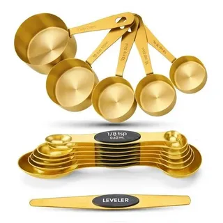 Unyqoos® 13-teiliges Messbecher- & Messlöffel-Set – goldfarbenes Edelstahl, 5 Messbecher + 8 magnetische Messlöffel, gravierte US-/Metrik-Skala - Gold