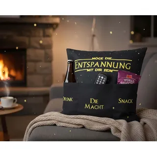 KAMACA Dekokissen mit Spruch Möge die Entspannung ... Zierkissen mit Füllung und 3 Taschen Geschenk Männer Gamer Sofa Couch Chillkissen Vatertag Geburtstag (Möge die Entspannung mit dir Sein A)