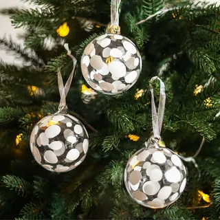 Amanman 3PACK Weihnachtskugeln aus weißem Glas, 8cm groß, mundgeblasenes Glas mit weißen, handgemalten Punkten