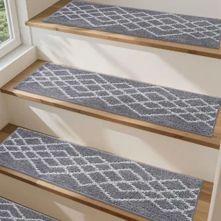 COSY HOMEER 15 Stück Treppenstufen Matten, 70 x 22 cm, Grau Rauten | Stufenmatten Selbstklebend, Rutschfest ohne Kleben, 100% Polyester, TPE-Rücken, waschbar, für Kinder, Senioren und Haustiere