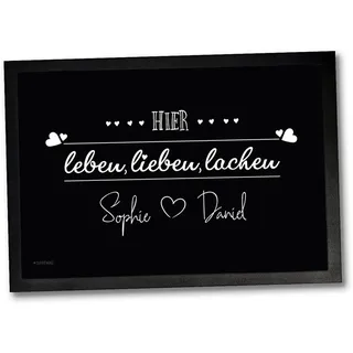 Fußmatte Türmatte personalisiert Willkommen Wunschname Eingang waschbar | Personalisierbare Fußmatte mit Willkommen Motiv für Haustür Flur Wohnung Balkon Terrasse Familie Geschenk für 90 x 60 cm