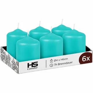 HS Candle Stumpenkerzen Türkis (6 Stück) Ø4x6cm, 7h Brenndauer, Made in EU | Unparfümierte Blockkerzen mit ruhigem Abbrand, kompakte Wachskerzen – ideal für Tischdeko, Feiern & ruhige Wohlfühlmomente