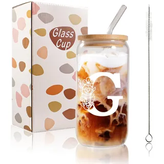 Bliceon A-Z Initial Personalisierte Geburtstagsgeschenke für Frauen, 500ml Eiskaffeetassen aus Glas für Mama, Freundinnen und Schwestern, Männer, Papa, Eiskaffeebecher Geschenk mit Deckel und
