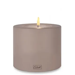 Qult FARLUCE Trend Colour • ∅ 8 cm • Teelichthalter in Kerzenform • Kerze • Kunststoffkerze in Kerzenoptik • Teelichtkerze mit Teelichteinsatz • inkl. 1 Teelicht (Ø 8 x h 9 cm, Taupe)