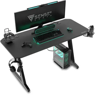 SENSE7 Ergonomischer Gamingtisch PC-Tisch Kohlefaseroberfläche 140x60cm | Kopfhörerhaken, Getränkehalter, Controllerhalter, PC Arbeitsplatz, Spielzimmer und Homeoffice, für Erwachsene