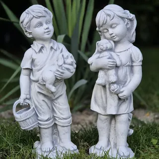 FABRIQ Set Steinfiguren Junge & Mädchen – Steinguss Kinderfiguren für Gartendeko – Wetterfest & frostsicher – Liebevolle Dekofiguren für Garten & Terrasse