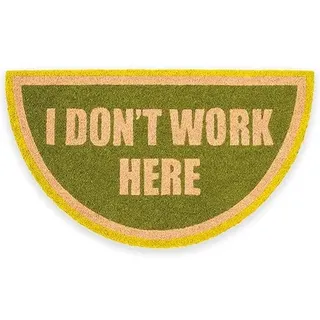 Fisura – Fußmatte “I Don’t Work” aus Kokosnuss mit Rutschfester PVC-Basis. Handbemalte Innenmatte in Grün. Türmatte mit lustigem Spruch. 70 cm x 40 cm.