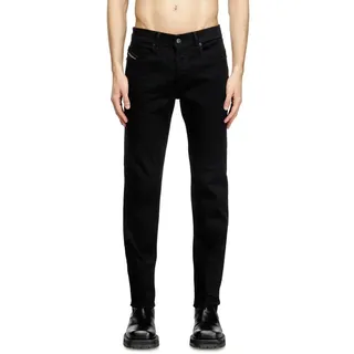 Diesel_2023 D-FINITIVE_Shorts_Schwarz_27W / 32L