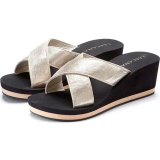 Badepantolette LASCANA "Badeschuhe, Flip Flop, Badelatsche, Sandale", Damen, Gr. 40, gold (schwarz, goldfarben), Obermaterial: 100% Textilmaterial. Decksohle: 100% Synthetik. Futter: 100% Synthetik. Laufsohle: 100% Synthetik, metallic, Schuhe Badepantolette, Pantolette mit Keilabsatz und Metallic-Optik VEGAN, Topseller