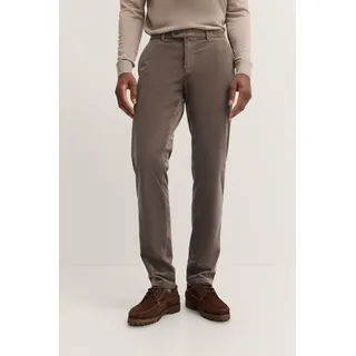 Cordhose BUGATTI "Modern Fit", Herren, Gr. 33, Länge 32, braun (50, braun), 77% Baumwolle, 22% Lyocell, 1% Elasthan, unifarben, normal, Hosen Cordhose, mit Soft Touch & Stretch-Komfort