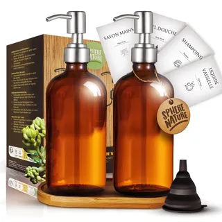 Glas Seifenspender 500 ml Amber Vintage | 2er Set + Trichter + Holztablett + 4 Etiketten | Schwarzer Gebürsteter Edelstahl | Für Seife, Handdesinfektionsgel, Spülmittel, Shampoo (Silberfarben)