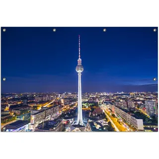 Wallario Outdoor-Poster für Garten oder Balkon, Motiv Fernsehturm Berlin bei Nacht, in ca. 100 x 150 cm - Blau