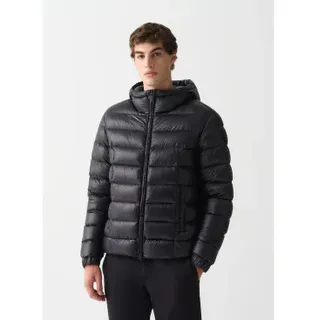 Colmar für Herren. 1271 Glänzende schwarze Kapuzenjacke mit schwarzer Kapuze (54), Lässig, Recyceltes Polyester, Nachhaltig