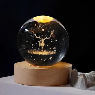 Weihnachtsdeko 3D Kristallkugel mit LED-Licht, Schneekugel Nachtlicht Weihnachten deko mit Holzsockel, USB Lasergeätzte Kugel Lampe, Weihnachts Glaskugel Deko für Zuhause Geschenk (C x 6 cm)