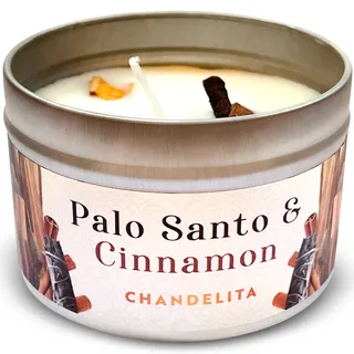 Chandelita Duftkerze mit Palo Santo & Zimt für Meditation & Reinigung – Handgemachte Duftkerzen aus Sojawachs mit Stücken – Vegane Kerze mit Ätherischen Ölen – Aromatherapie Candle – Chakra Kerze