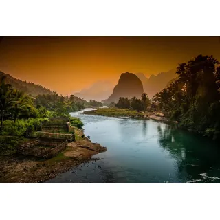 Papermoon Fototapete »Fluss in Landschaft«, bunt