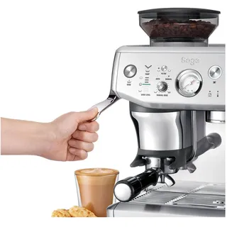 Sage The Barista Express Impress schwarz mit Milchaufschäumer und Mahlwerk