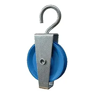 Hundehütte aus verzinktem Stahl, mit Kordelschutz aus Nylon.