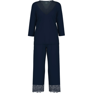 Schlafanzug CALIDA "Elegant Dreams", Damen, Gr. L (48/50), blau (harmony blau), Single Jersey, Obermaterial: 95% Modal (TENCELTM), 5% Elasthan, leicht transparent, unifarben, comfort fit 7/8-Länge, V-Ausschnitt, Homewear-Sets Schlafanzug, Spitzenbesatz, V-Ausschnitt, Single Jersey Qualität, elastisch
