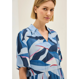 Volantkleid CECIL, Damen, Gr. XXL (46), N-Gr, blau (urban navy), Web, Obermaterial: 100% Viskose, bedruckt, lässig geschnitten knielang, V-Ausschnitt, Kleider Volantkleid, Sommerkleid mit grafischem Muster, V-Ausschnitt und lockerer Passform