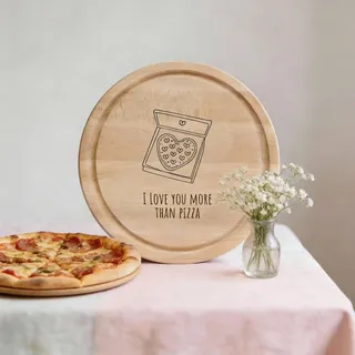Bärenfreunde Pizzabrett personalisiert, großes Pizza Holzbrett mit Gravur | Runder Teller und Schneidebrett aus Holz für Flammkuchen, 30 cm Pizzateller Servierbrett, Zubehör Set Geschenke