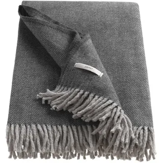 Esprit »Jade« aus recycelter Baumwolle, Kuscheldecke grau