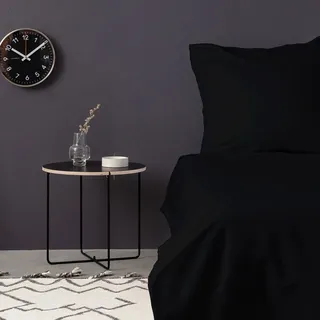 L'Essentiel Linge de Maison, Hochwertiges Satin XXL Bettwäsche Set (1 Decke, 1 Kissenbezug), Schwarz, 155 x 220 cm | 100% Baumwollsatin, 125 gr/m2, 210 Fäden | Maschinenwaschbar bei 30 °C, Elegant und Komfortabel. - Schwarz