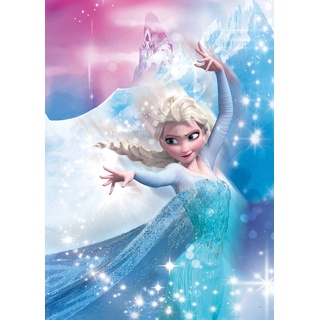 Komar Frozen 2 Elsa Action - Größe: 50 x 70 cm, Wandbild, Poster, Kunstdruck (ohne Rahmen), Disney