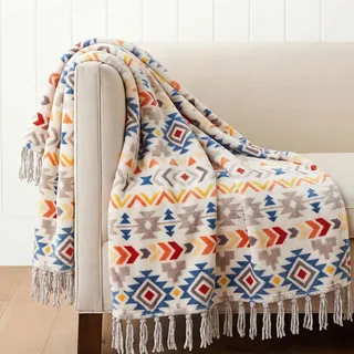 CASAAGUSTO Boho-Überwurf mit Quaste, bunt, dekorativ, Bedruckte Flanell-Decke für Stuhl, Bett, Sofa, Couch (50 x 60 cm, bunt)