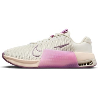 Nike Damen W Metcon 9 SAIL/White-Guava Ice-Rush Fuchsia, 44