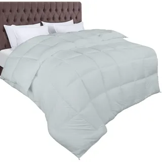 Utopia Bedding Bettdecke 220 x 240 cm, Zudecke 370 GSM Füllung, Plüsch-Bettdecke, Ganzjahresdecke, Gesteppte Steppdecke, Alternativ-Bettdecke, Super Weiche Kuschelige (Hell Grau)