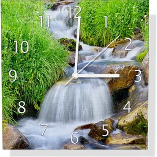 Wallario Design Wanduhr Kleiner Bach über Steine aus Aluverbund, Größe 30 x 30 cm - Grün