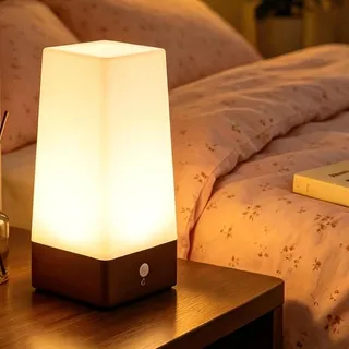 WRalwaysLX Tischlampe, Retro-LED-Nachtlicht, Nachttischlampe mit kabellosem PIR-LED-Bewegungssensor, Betriebenes Licht für Wohnzimmer, Schlafzimmer, Badezimmer, Flur, Küche (weißes Licht- Quadrat)...