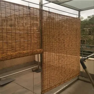 KDDFN Handgewebte Carbonization Schilf Vorhang,Balkon Trennwand Strohjalousien,Bambusrollo Sichtschutz Rollos,Sonnenschutz,Atmungsaktiv,mit Lifter,für Außen/Innen,Anpassbar (100x200cm/39x79in)