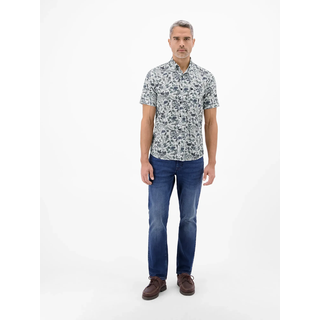 Kurzarmhemd LERROS "Kurzarmhemd mit sportivem Button-down-Kragen", Herren, Gr. L, Normalgrößen, broken weiß, 76% Baumwolle, 24% Polyester, Hemden Kurzarmhemd