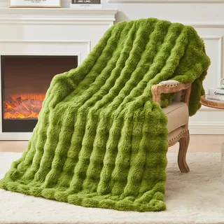 EMME Bubble Decke Kuscheldecke 150 x 200 – Kaninchenfell, Flauschig | Grasgrün Flauschig Felldecke Sofa Bett Cozy Plüsch Faux Wohndecke Warm Weich Kuschelig
