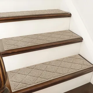 COSY HOMEER Treppenkanten/Stufenmatte, rutschfest, 71,1 x 22,9 cm, Treppenläufer für Holzstufen, Einfassung für Kinder und Hunde, 100% Polyester, TPE-Unterseite, 4 Stück, Beige