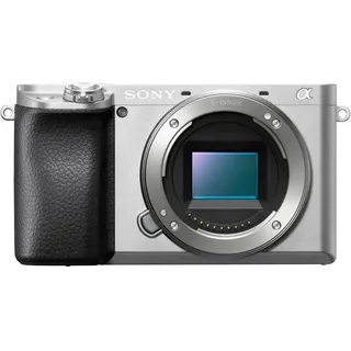 Sony Alpha 6100 + 16-50 mm Power-Zoom-Objektiv