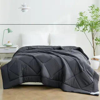 WAVVE Bettdecke 155x220 cm Sommerdecke, Sommer Steppdecke 155 x 220, Leicht Dünn Weiche Atmungsaktive Sommerbettdecke, Zudecke 150gsm Mikrofaser Grau(155x220cm)