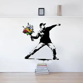 PLIGREAT Banksy Wandtattoo „Mann Wirft Blumen“ Entfernbare Vinyl Wandaufkleber Kreative Banksy Graffiti Kunst Wandaufkleber Für Schlafzimmer Wohnzimmer Kinderzimmer Büro Zuhause DIY Dekoration