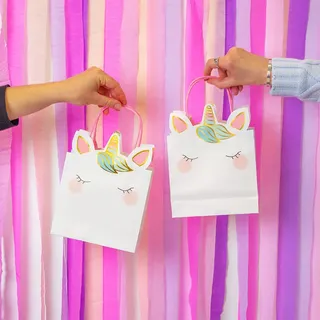 Talking Tables 6 x Rosa Einhorn-Partytüten für Kinder mit Griffen, Ohren & Horn – Papier-Goodie-Bags für Süßigkeiten & Geburtstagsfeiern